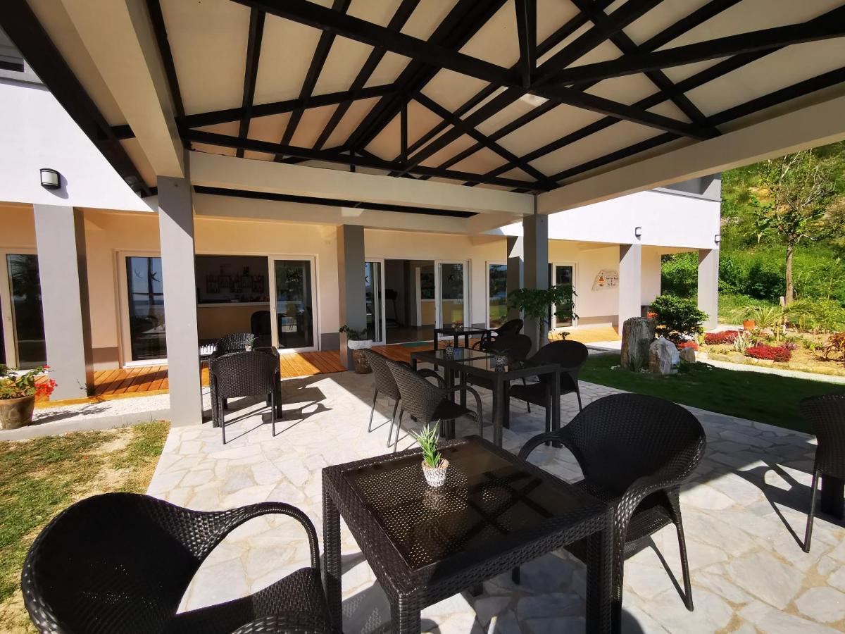 Sunset Cove Beach & Dive Resort Romblon Exterior foto