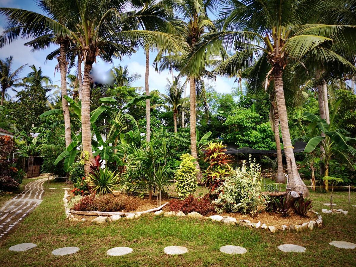 Sunset Cove Beach & Dive Resort Romblon Exterior foto