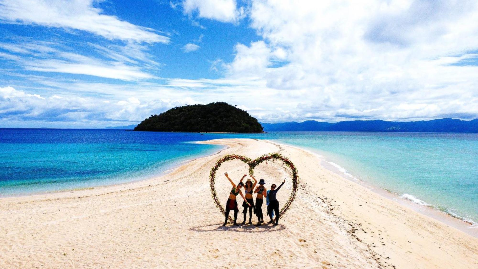 Sunset Cove Beach & Dive Resort Romblon Exterior foto