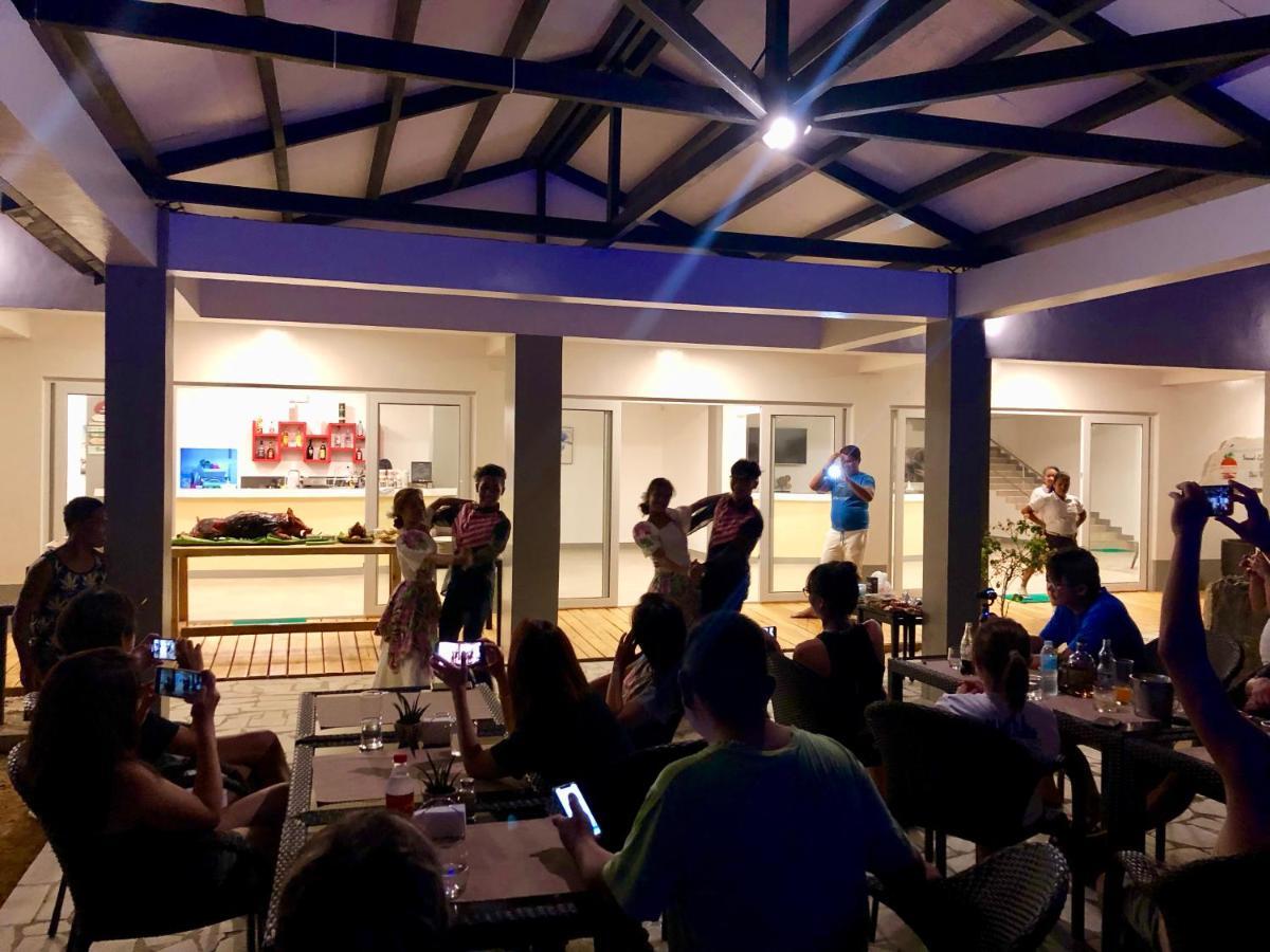 Sunset Cove Beach & Dive Resort Romblon Exterior foto